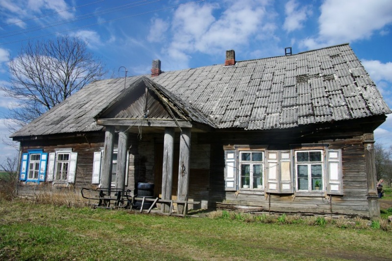 Vaizdas:Kasčiukiškių dvaro sodybos pastatas 2012 m..jpg